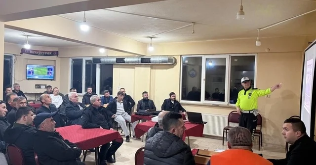 Tavşanlı da trafik bilgilendirme faaliyetleri gerçekleştirildi Kütahya Haberleri