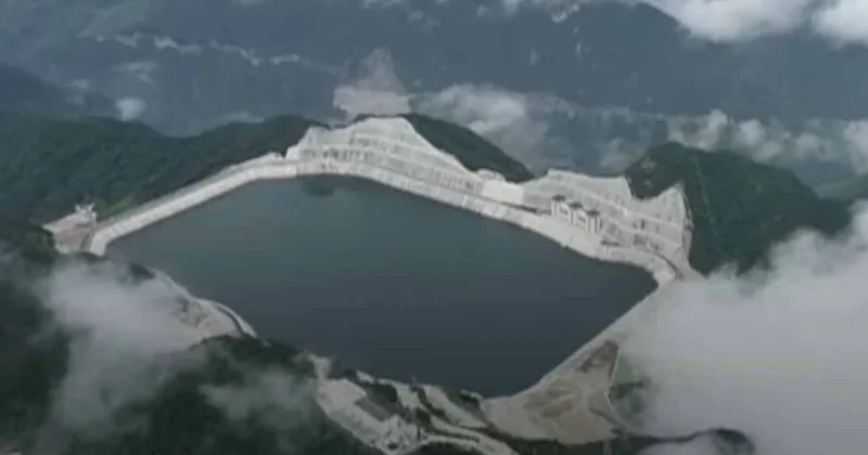 2 milyon haneye bedava elektrik geliyor: 4.300 metrede dev su bataryası kuruluyor Sözcü Gazetesi