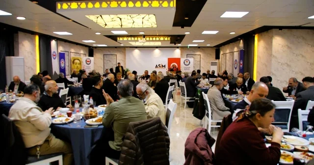 Adana da sivil toplum ve eğitim camiası iftarda buluştu Adana Haberleri