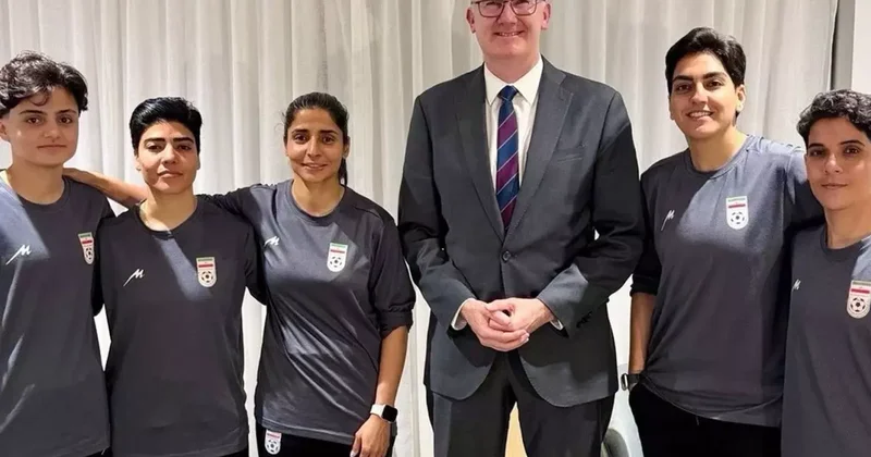 Avustralya ya iltica etmek isteyen İranlı kadın futbolculardan olay karar