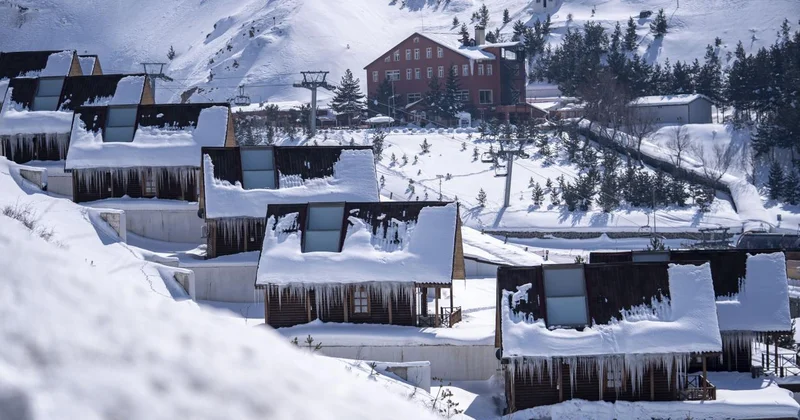 Kayak merkezlerinde en fazla kar kalınlığı Palandöken de