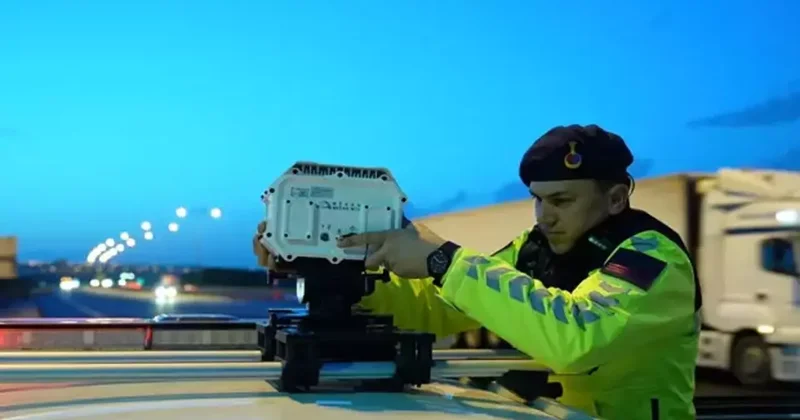 Bayram yolcuları dikkat! Radarlar devrede: Şehir içi 5 şehir dışı 10 kilometre