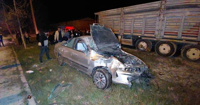 Bolu da kazada ortalık savaş alanına döndü: 4 yaralı Bolu Haberleri