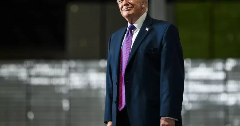 Trump tan Macron a not verdi: 10 üzerinden 8