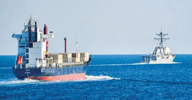 Trump’tan Hürmüz’de koalisyon çağrısı