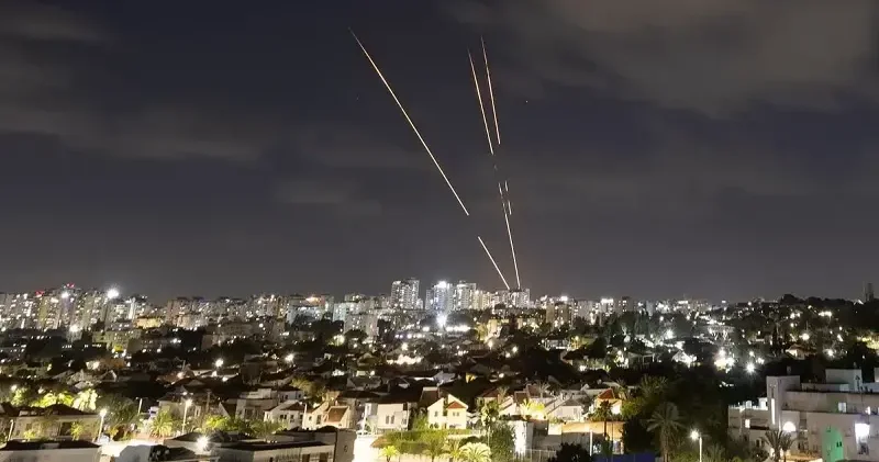 İran’dan Dubai ve Doha’daki sivillere tahliye uyarısı Gündem Haberleri