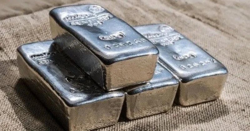 Gümüş için sınır çekildi: Ünlü analist uyardı