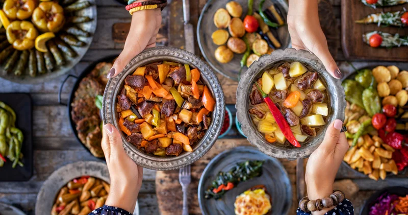 Bugün iftarda ne var? Yirmi altıncı gün iftarına ne hazırlasam derdine düşmeyin: İştah kabartan tam ölçülü tarifler!