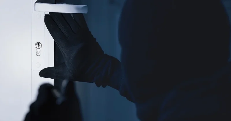 Hemen kontrol edin: Evinizin kapısında duruyorsa hırsızlar bir anda gelebilir Sözcü Gazetesi