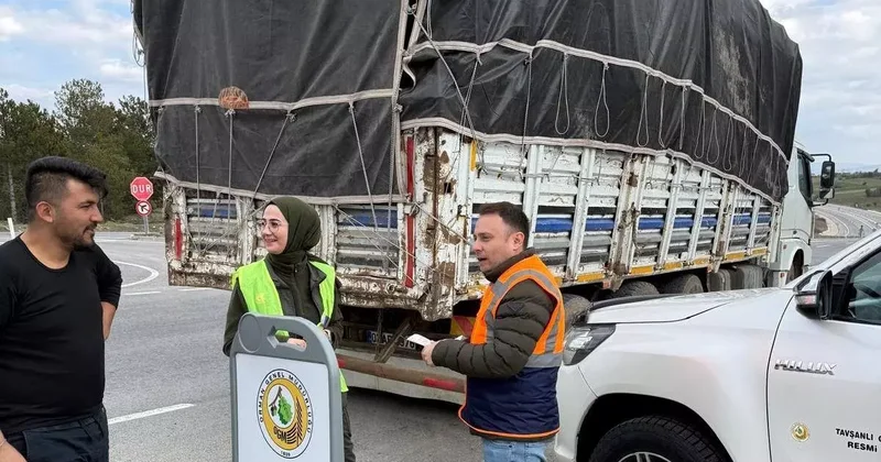 Tavşanlı da orman emvali yüklü araçlar denetlendi