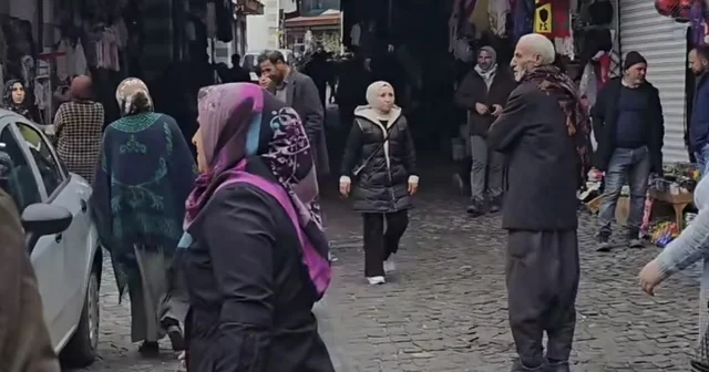 Çermik te bayram alışverişi telaşı Diyarbakır Haberleri