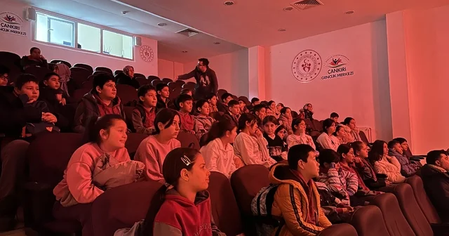 Öğrenciler tiyatro ile polislik mesleğini canlandırdı Çankırı Haberleri