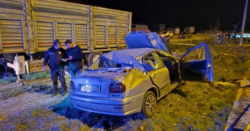 Bolu da otomobil ile hafif ticari araç çarpıştı: 5 yaralı