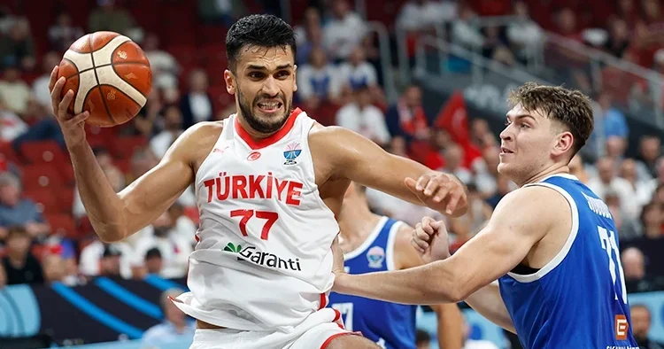Ömer Faruk Yurtseven den NBA ekibine 10 günlük imza!