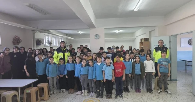Merzifon da öğrencilere trafik kuralları eğitimi verildi Amasya Haberleri