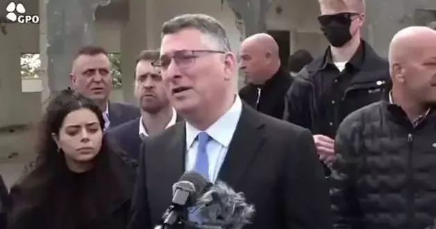 İsrail Dışişleri Bakanı Saar: İran sivil halkı bilinçli hedef alıyor