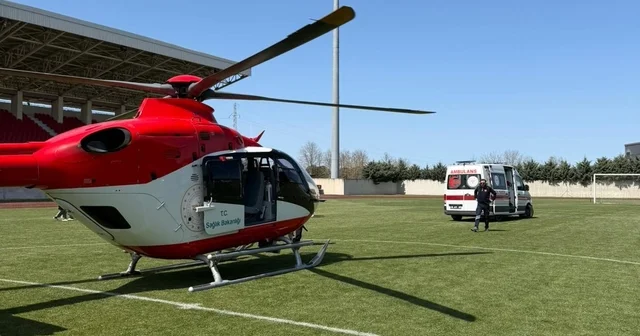 Gökyüzünden umut: Solunum sıkıntısı yaşayan bebek helikopterle taşındı Samsun Haberleri