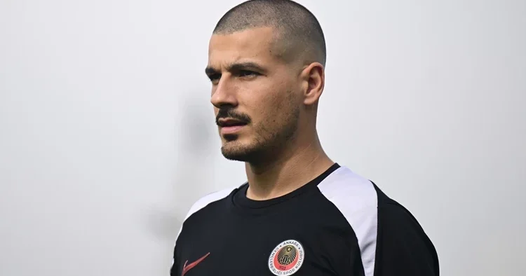 Ricardo Velho: Galatasaray maçına 3 puan için çıkacağız