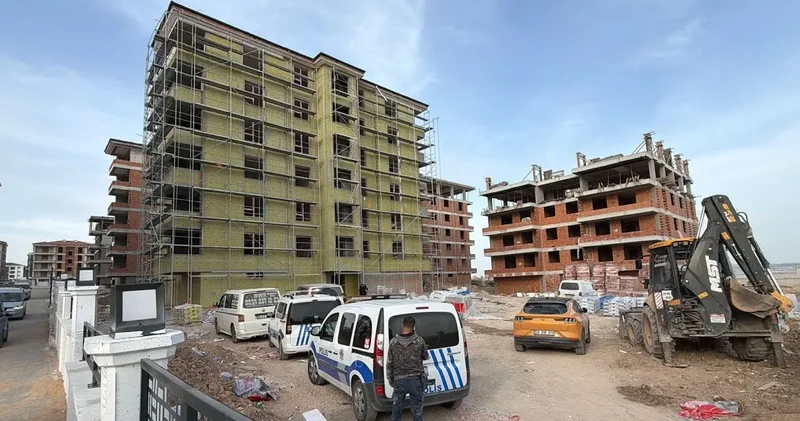 Asansör boşluğuna düşen inşaat işçisi hayatını kaybetti