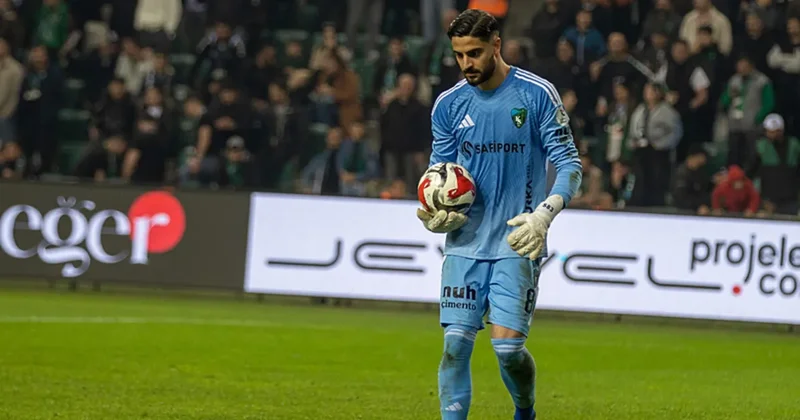Kocaelispor da kaleci Serhat Öztaşdelen in sözleşmesi uzatıldı