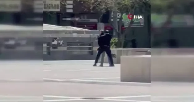 Diyarbakır da elinde silahla polise kendini ihbar etti, etrafa ateş açtı