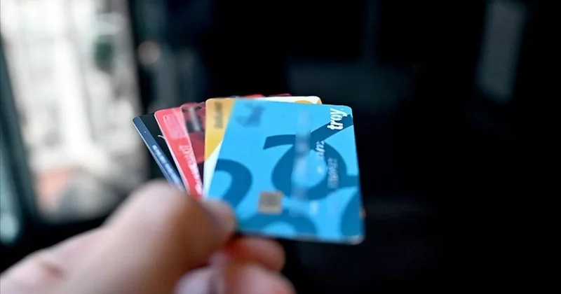 Tek bir kredi kartı kullanmak başınıza iş açabilir Sözcü Gazetesi