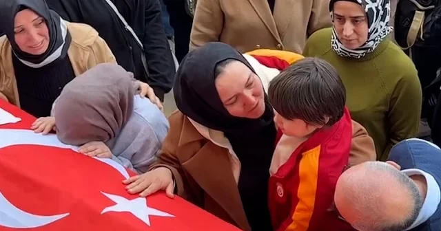 Ablan arkadaşlarıyla cennete gitti VİDEO İZLE