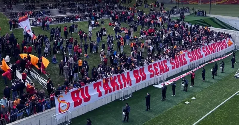 Osimhen in sakatlığı... Galatasaray da Okan Buruk antrenman öncesi açıkladı: Kimsenin şüphesi olmasın Fanatik Gazetesi Galatasaray (GS) Haberleri Spor