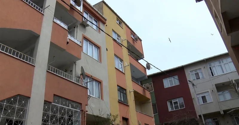 Kartal da Bıçaklanma Olayı: 52 Yaşındaki Adam Ölü Bulundu