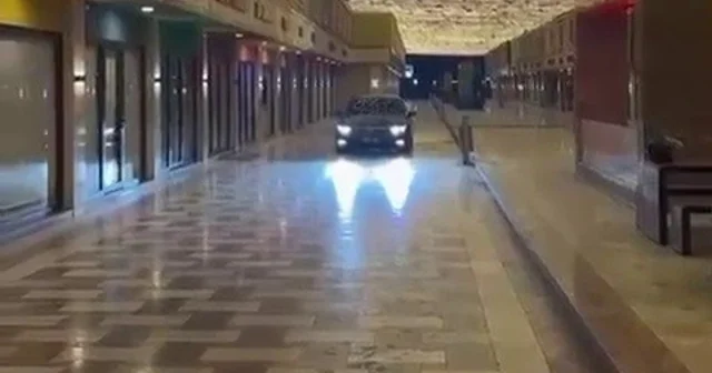 Araç trafiğine kapalı çarşıda çekilen 7 saniyelik video 30 bin TL ye patladı Hatay Haberleri