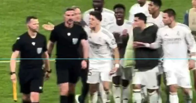 Arda Güler Bayern Münih Real Madrid maçı sonrası çıldırdı, kırmızı kart gördü!