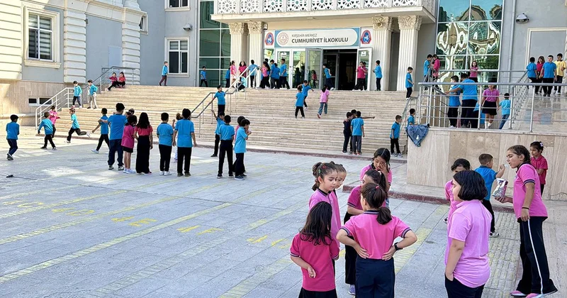 Okullarda alınacak güvenlik önlemleri için kritik toplantı