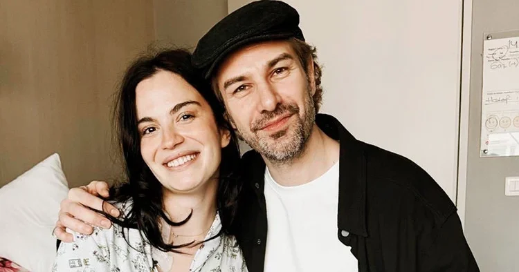 Aslı Bekiroğlu na arkadaş desteği