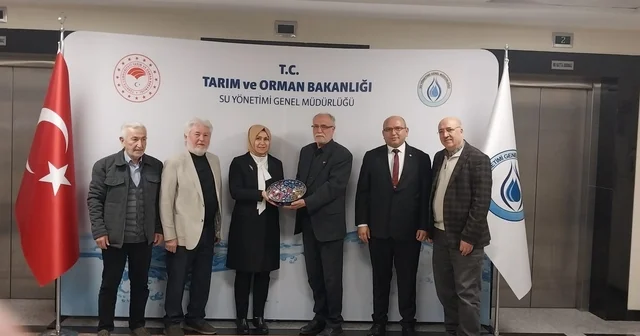 Kütahya da boşa akan çeşme suları için proje girişimi Bakanlık desteğiyle suların ekonomiye kazandırması için destek talebinde bulunuldu Kütahya Haberleri