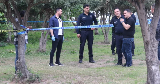 Ağaç altında hareketsiz bulundu; kimliği yüz tanıma sistemiyle belirlendi Antalya Haberleri