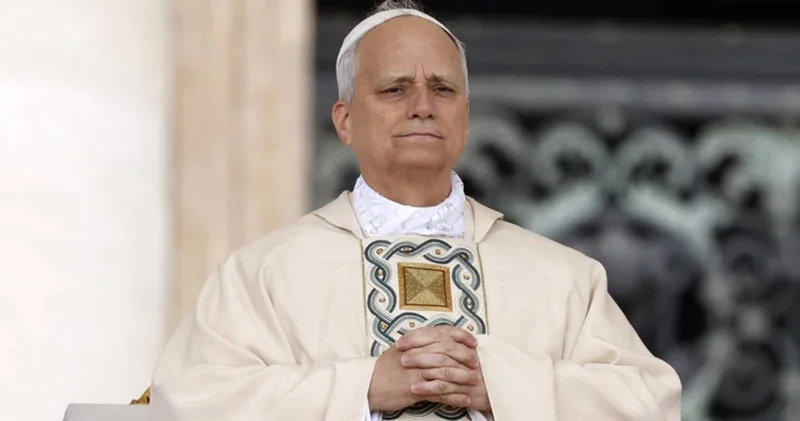 Papa dan liderlere ağır eleştiri: Savaşın efendileri dünyayı karartıyor