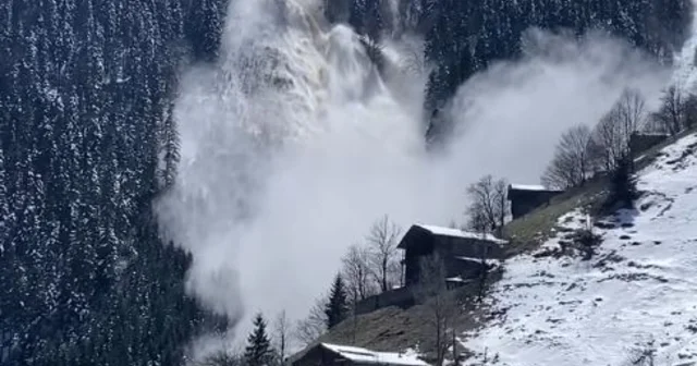 Trabzon da çığ düşme anı kamerada Trabzon Haberleri
