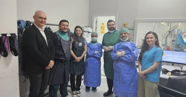 Bilecik te ilk defa yeni nesil kalp pili uygulaması yapıldı Bilecik Haberleri