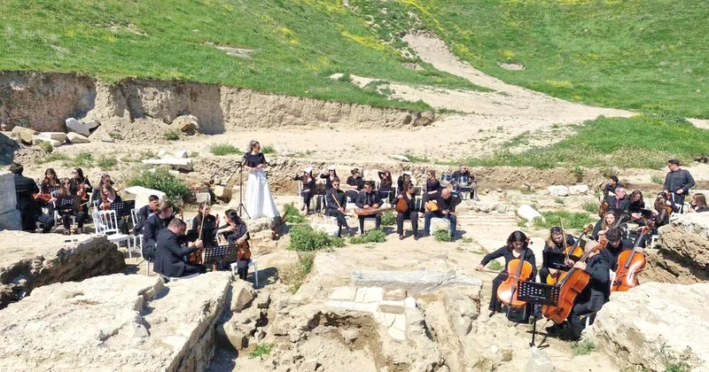 Perinthos Antik Kenti’nde 2 bin yıl sonra müzik yankılandı