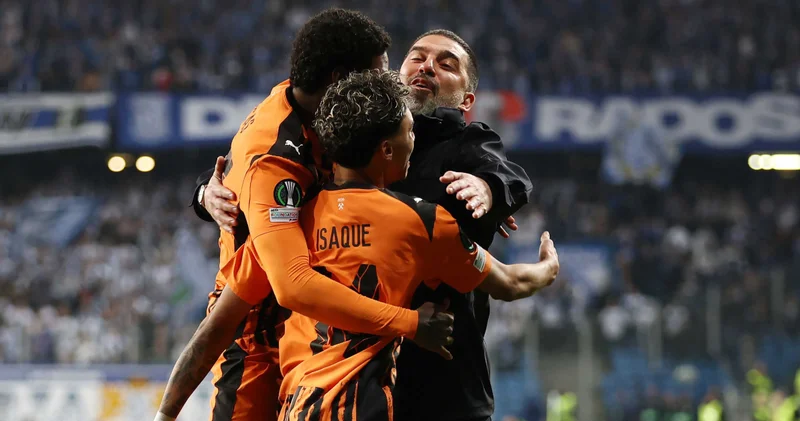 AZ Alkmaar: 2 Shakhtar Donetsk: 2 MAÇ SONUCU (Arda Turan lı Shakhtar yarı finalde)