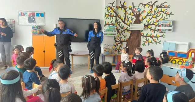 Toplum Destekli Polislikten öğrencilere eğitim Erzincan Haberleri