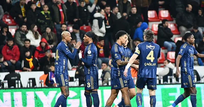 Fenerbahçe de derbi öncesi alarm! Tam 7 isim sınırda...