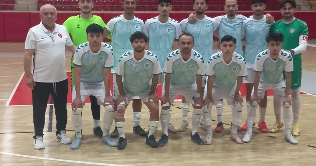 NÖHÜ futsal takımından Türkiye ikinciliği Niğde Haberleri