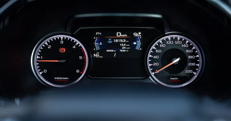 Aracınızda bu 5 ışıktan biri yanıyorsa sakın yola devam etmeyin Sözcü Gazetesi