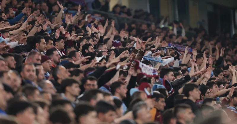 Türk futbolundaki çifte standart bitmek bilmiyor: İstanbul da yapılanlar duyulmuyor! Futbol Haberleri