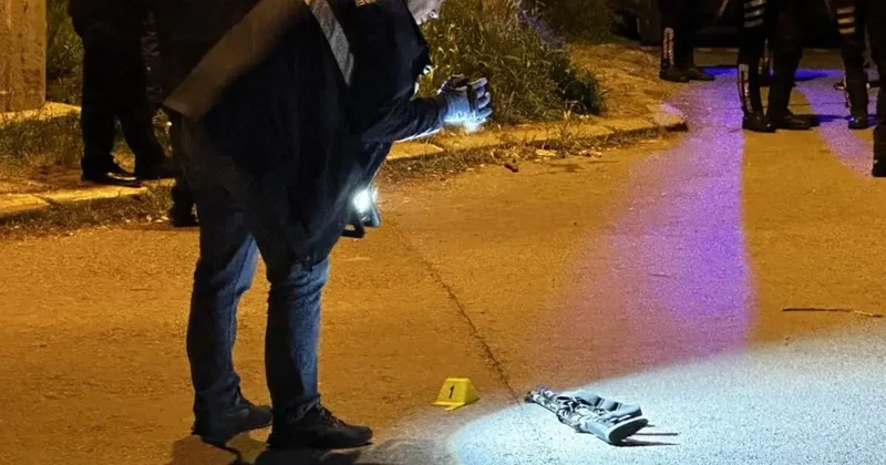 Sakarya da film gibi kovalamaca... Polisle 3 sokak boyunca çatıştı