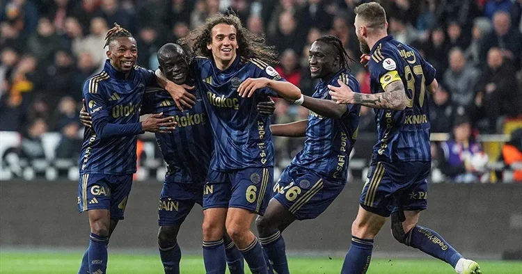 Fenerbahçe nin konuğu Rizespor