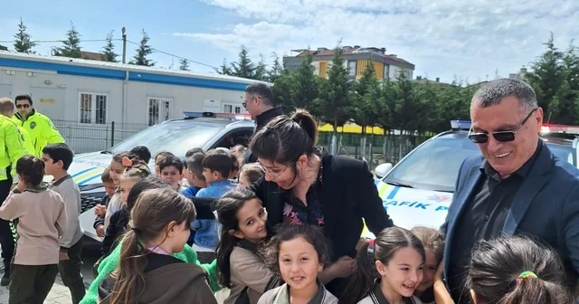 Minik öğrenciler polislik mesleğini yakından tanıdı Tekirdağ Haberleri