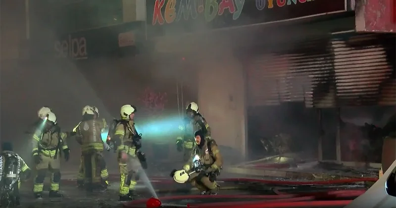 Bağcılar da 2 katlı binada yangın Sözcü Gazetesi