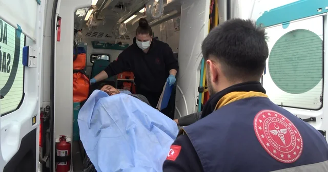 Çakmağını vermeyen kuzenini bıçaklayıp kaçtı Aksaray Haberleri